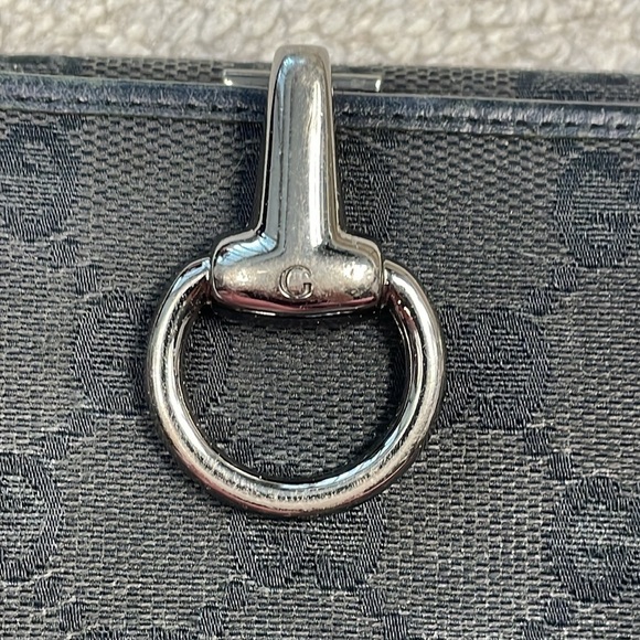 Vintage Gucci Monogram GG Bifold Wallet Black Canvas Metal Clasp Horsebit - Picture 3 of 17